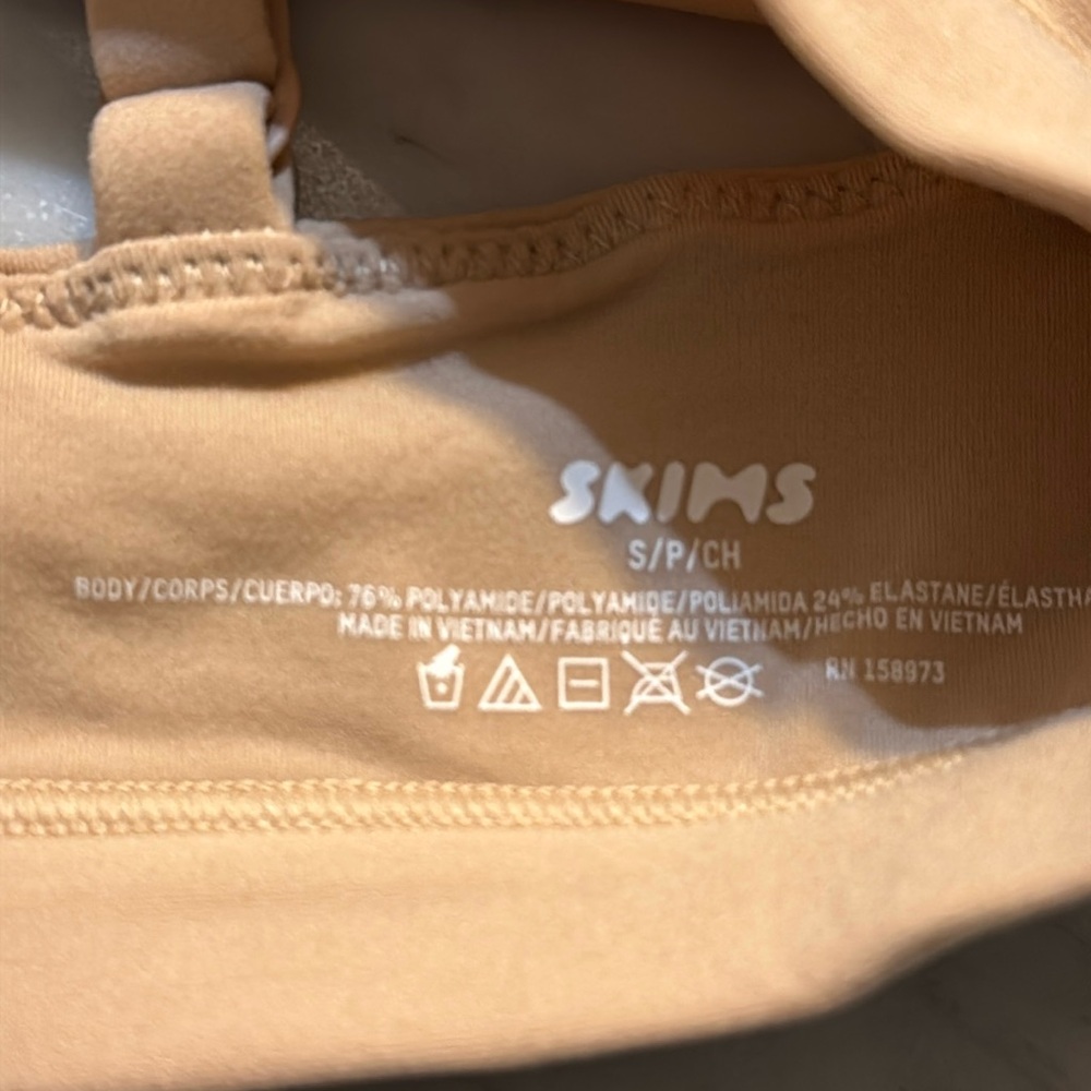 SKIMS FITS EVERYBODY SCOOP BRALETTE - Picture 6 of 10